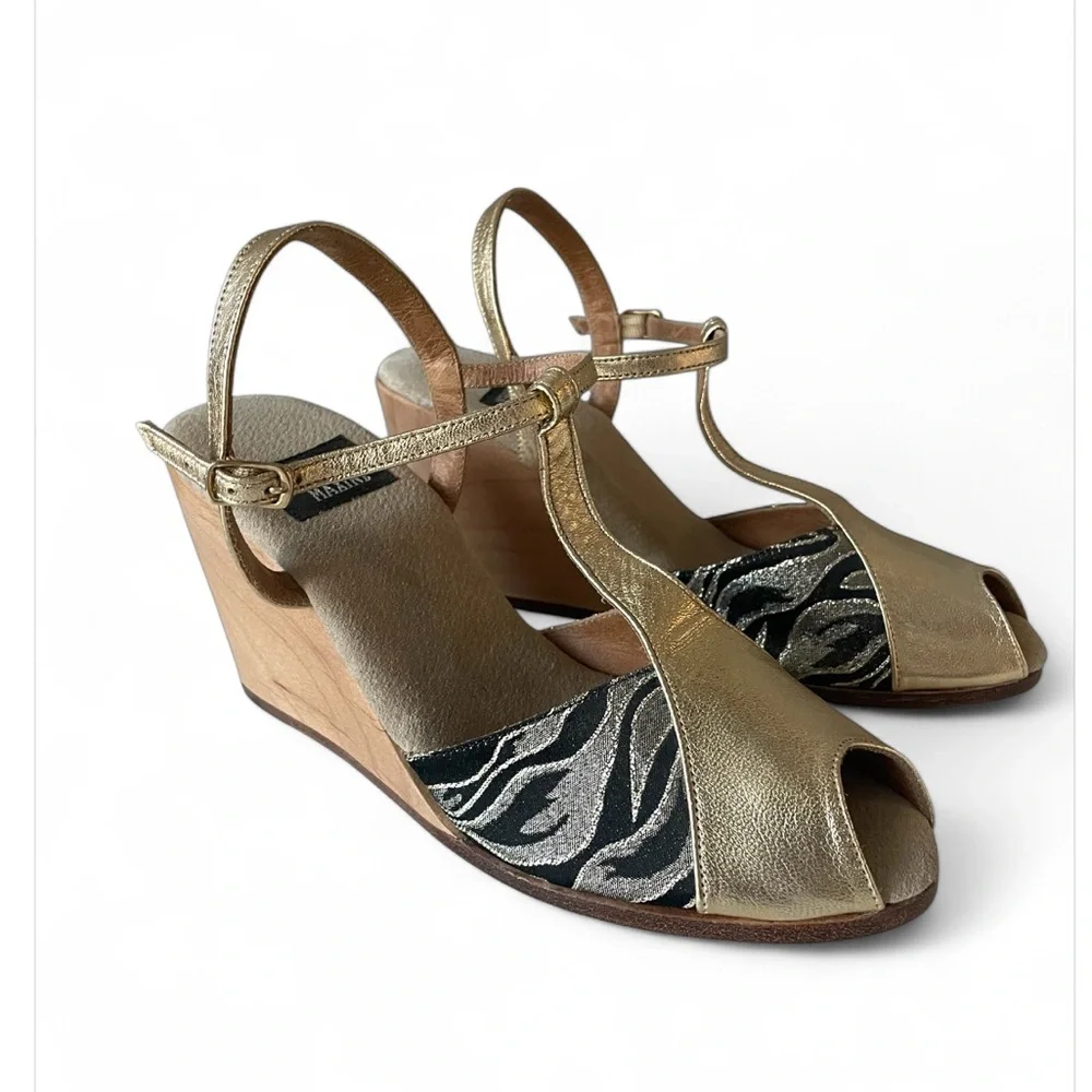 Vintage Inspired Gold and Brocade T-Strap Wedge Shoes - Picture 1 of 11